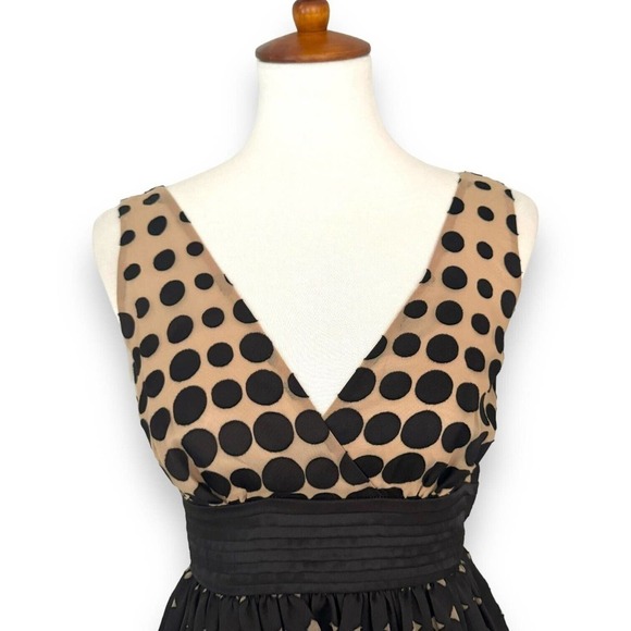 Burlapp Black & Beige Pleated Polka Dot Sleeveless V Neck A Line Dress Size 0 - Picture 4 of 9